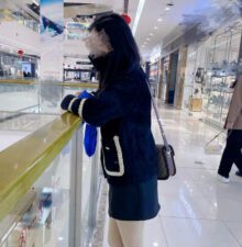 xxx master fucks beautiful neighbor in shopping mall fitting room