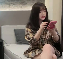 Hook up with a cool and super fair skinned girl-Hong Qi