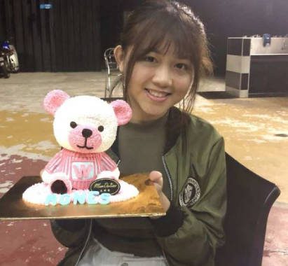 20-year-old college student’s SM fantasy – romantic and wealthy