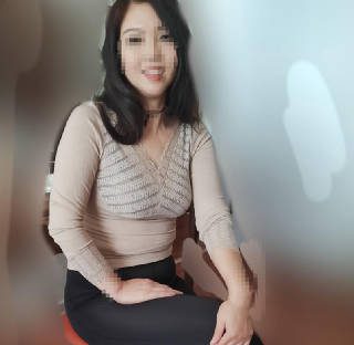 I skipped work to fuck my colleague Xiaopang’s mother, Aunt Liu