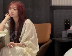 Today I made an appointment with a talkative girl – Cao Changqing