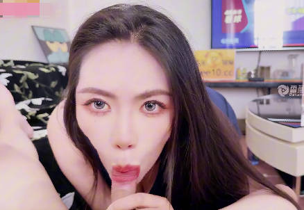 Banana show xjx457 best big breasts black silk door-to-door affair