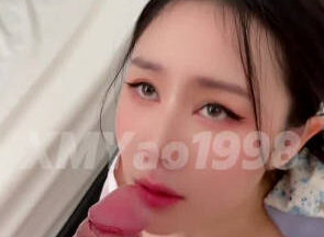 A wife in a kimono waits for her husband to come home from get off work – Xi Mengyao