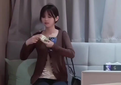 Stunningly beautiful and elegant student girl, perfect for photos – 7BOSS