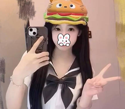 The 1.68-meter-tall high school girl, whom I deflowered a year ago, came to the hotel wearing her school uniform.