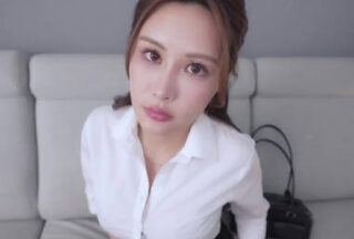 Women’s Photo Guide AN9-078: Bank Loan Manager with E-cup Breasts – Ai Xi