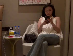 I met up with a girl from the University of Hong Kong today – Yi Ge