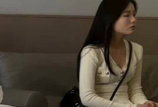 I met up with a very young student girl today – Xuzhu